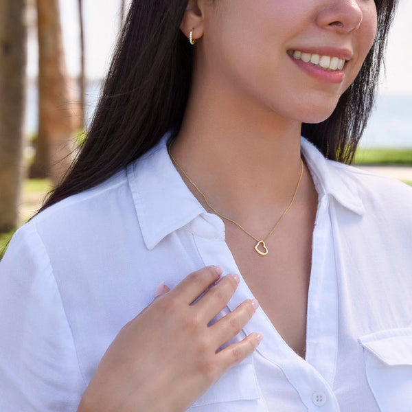 Christmas Necklace Gift for Your Wife: A Thoughtful Buying Guide